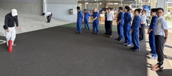スタッフ全員で消防訓練しました！